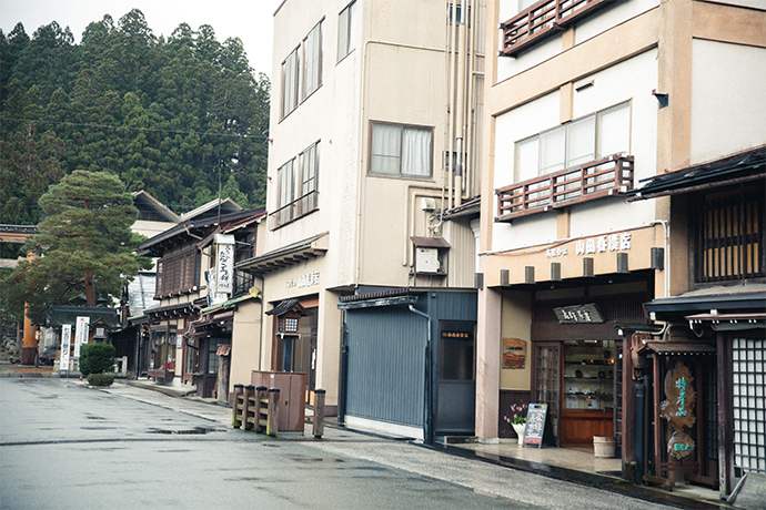 山田春慶店