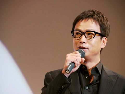 瑛太の素顔を暴いた椎名桔平