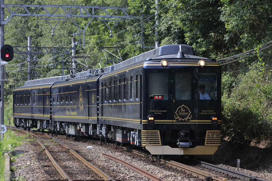 近鉄電車が大阪「夢洲」への直通に前進、集電装置の開発成功