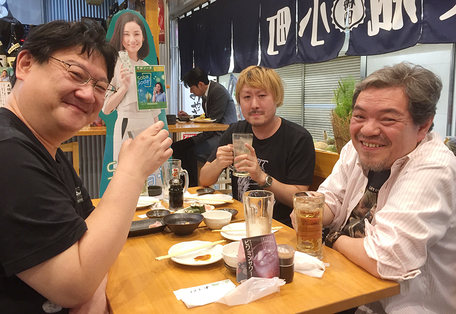 左からミルクマン斉藤、田辺ユウキ、春岡勇二の座談会メンバー