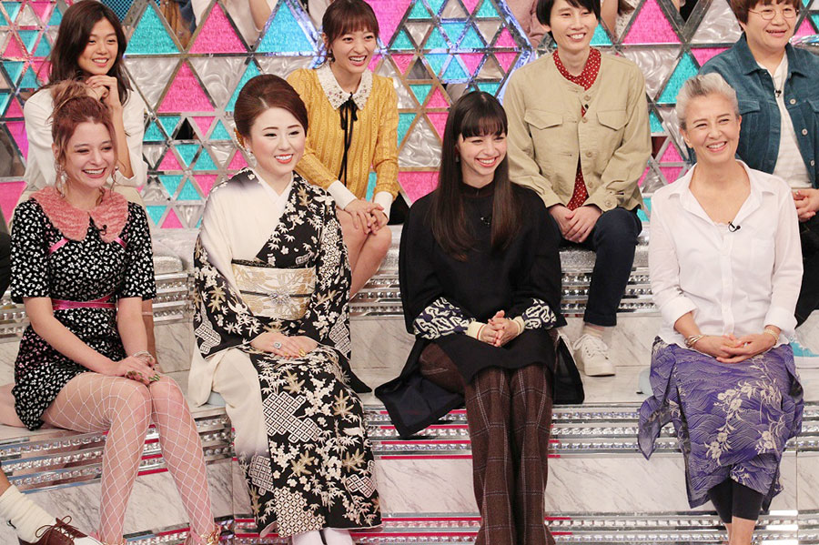 ゲストは瑛茉ジャスミン、高嶋りえ子、中条あやみ、結城アンナ（左より）