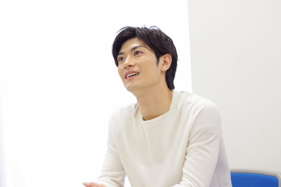 三浦春馬「今まで触れてこなかった感情」 | Lmaga.jp