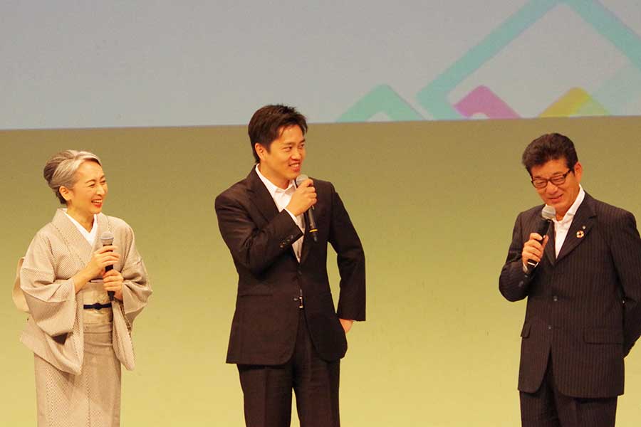 「高齢者のみなさんにどんどん動いてもらうことで、活性化につながる」と松井市長