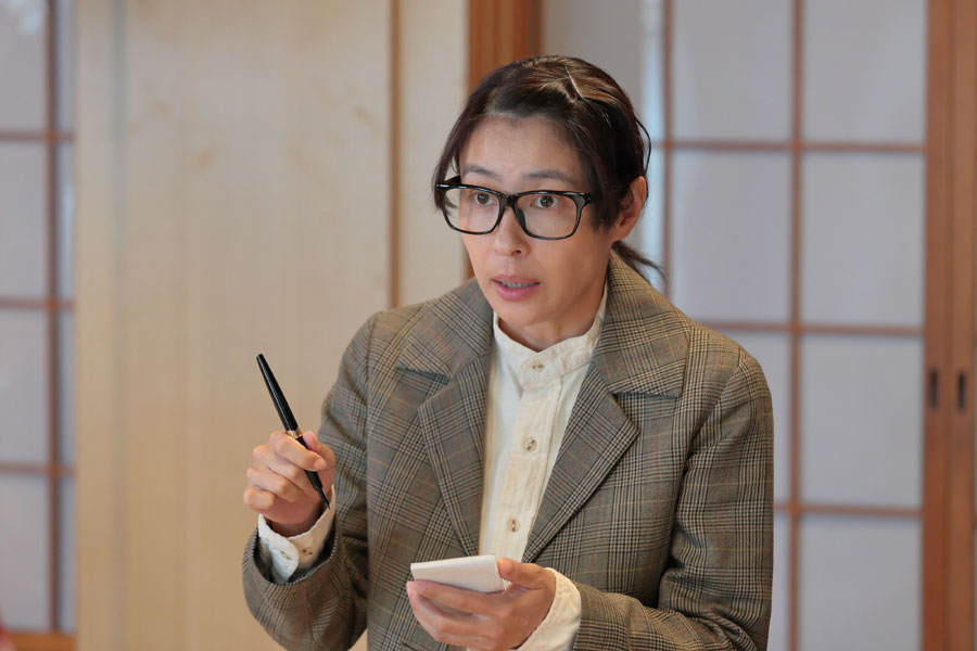 水野美紀 ぼさぼさの髪で年齢ごまかす Lmaga Jp