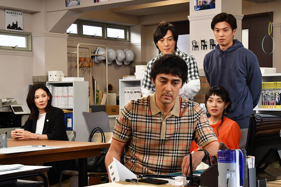 Amazon.co.jp: まだ結婚できない男 DVD-BOX : 阿部寛, 吉田羊: DVD