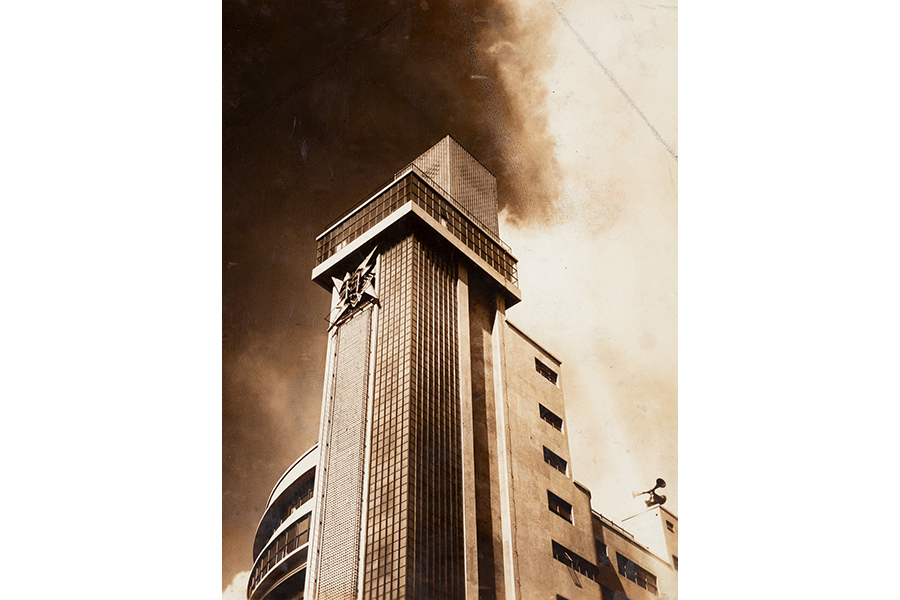 大阪市電気局（大内秀一郎も関与）　大阪市立電気科学館　1937（昭和12）年　写真提供：大阪市立科学館