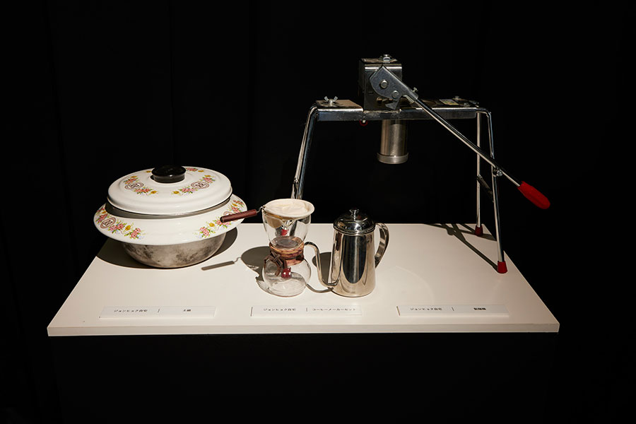 リ・ジョンヒョクがユン・セリに初めて手料理を振る舞ったときの調理器具などの展示も　※画像はイメージです