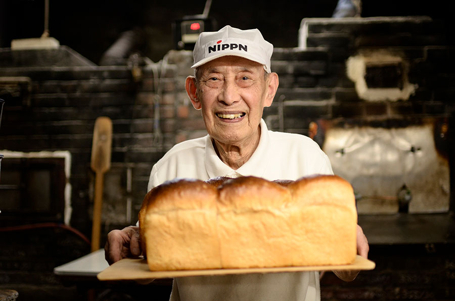 ８８歳の現役パン職人 神戸で愛され続ける食パン作りに迫る Lmaga Jp