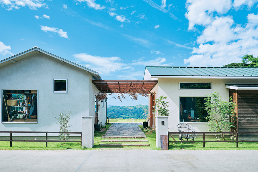 淡路島 山の上の人気カフェ すばらしい絶景でランチを Lmaga Jp