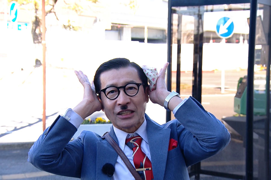 『相席食堂』に登場するお笑いコンビ・イワイガワの岩井ジョニ男(C)ABCテレビ