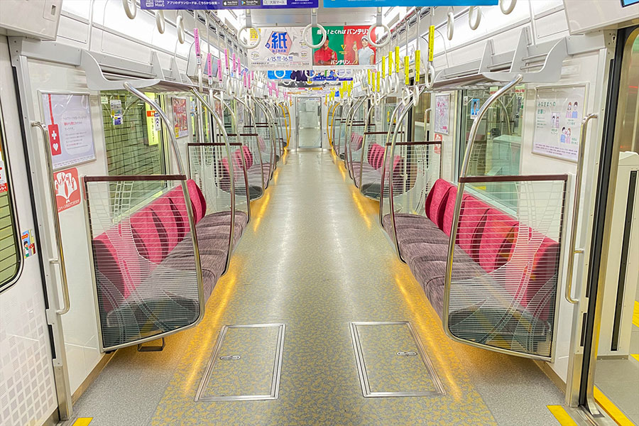 座らないなんてもったいない！ 「Osaka Metro」御堂筋線30000系