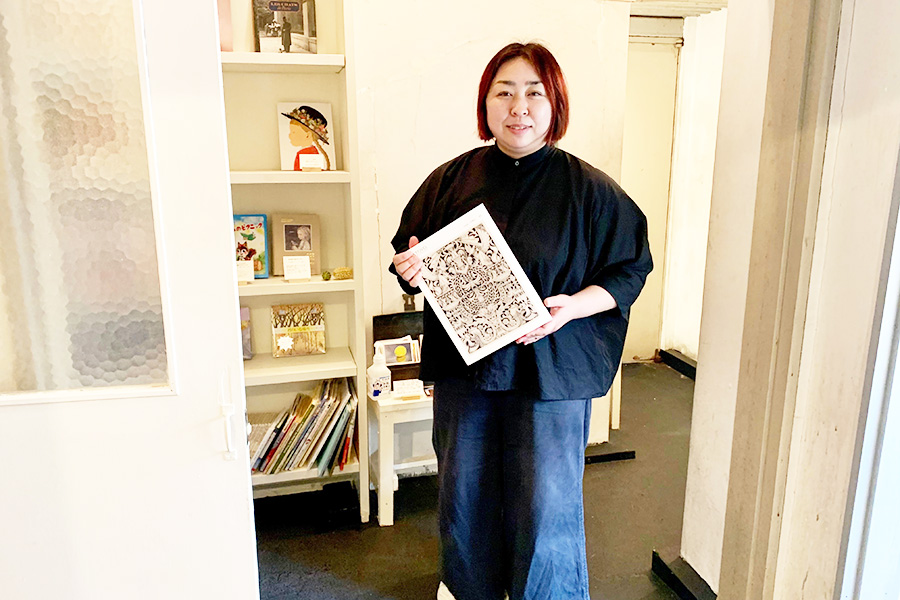 「私自身、フラッと立ち寄って出合う本が好きなので、長居も大歓迎です」と、中村さん
