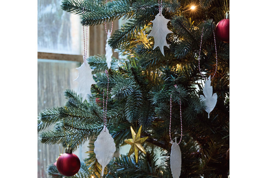クリスマスシーズンにツリーやリースなどを彩るオーナメントとして使用できる「HA KO Scented Ornament」