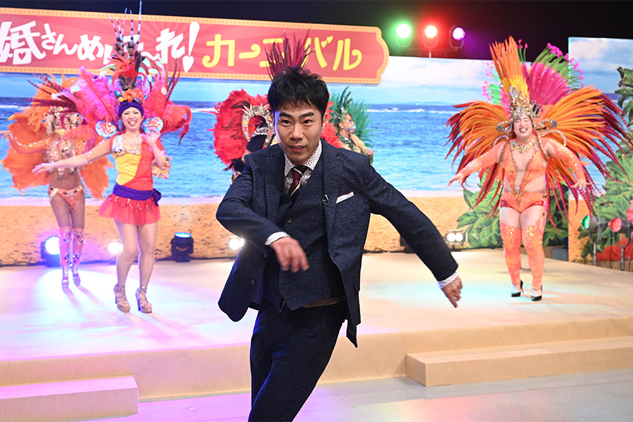 踊る藤井隆 (C)ABCテレビ