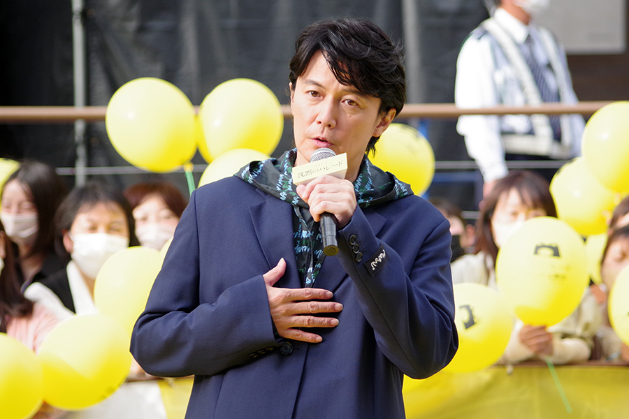 映画『沈黙のパレード』公開記念イベント in 大阪に登場した福山雅治（9月21日）