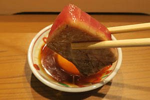 新たな食文化に挑戦、大阪・第３ビルに「マグロ焼き肉」専門店