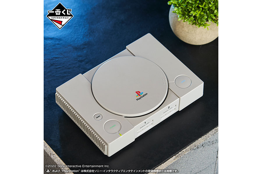 B賞：マルチケース for PlayStation(TM) （全1種・約19.5cm）