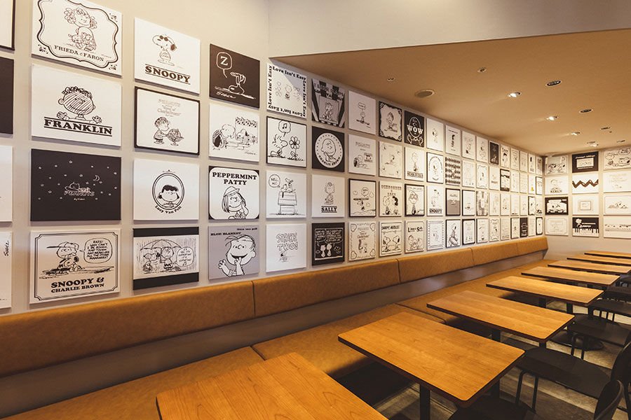 大阪・スヌーピーカフェが１周年、原作デザインの記念グッズも » Lmaga.jp