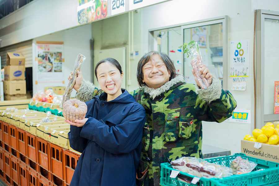 青果店にはなにわ伝統野菜コーナーを発見。