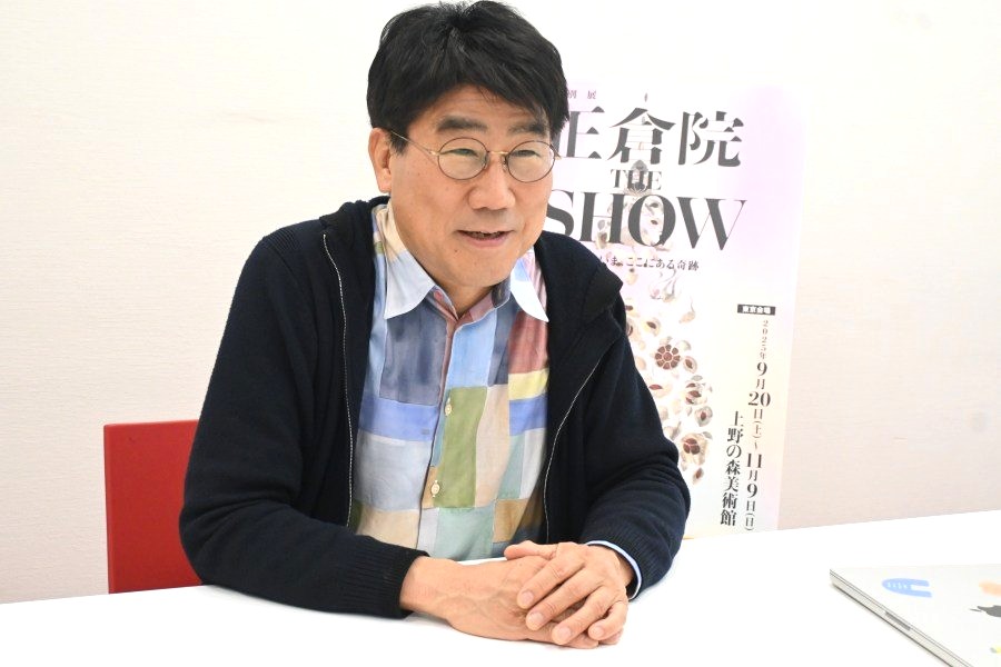 編集部のインタビューに答える亀田誠治(撮影:4月18日大阪市内)