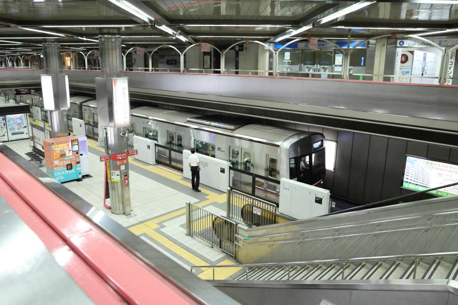 いよいよ終電が出発(撮影5月16日:北大阪急行)
