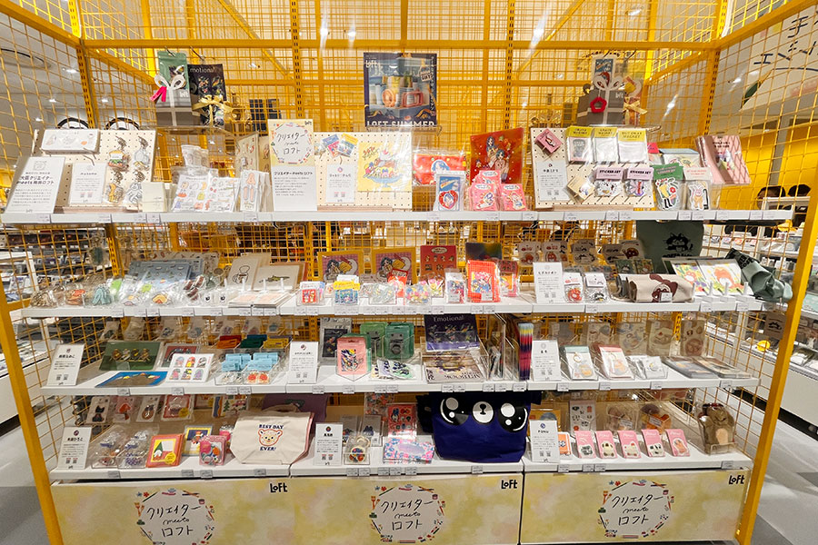 大阪ゆかりのクリエイターグッズを集めた売場『大阪クリエイター meets 梅田ロフト』(大阪市内・5月20日)
