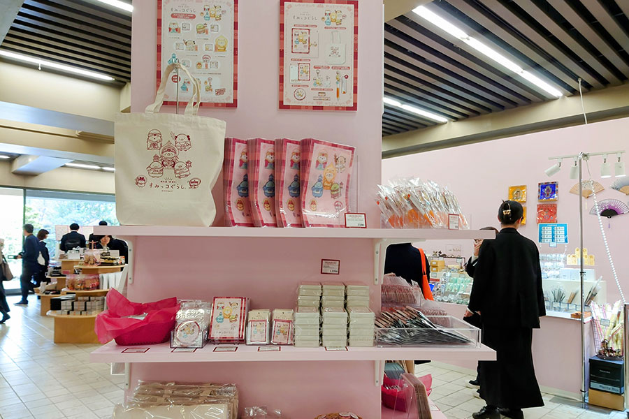 奈良博「超 国宝展」のすみっコぐらし限定コラボグッズ売り場