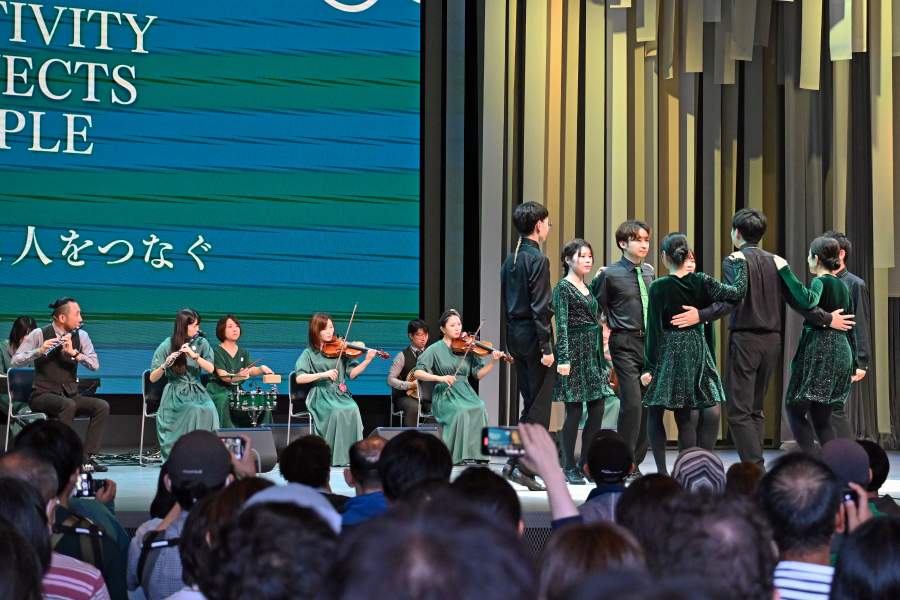 トヨタケーリーバンド(6月14日大阪・関西万博)
