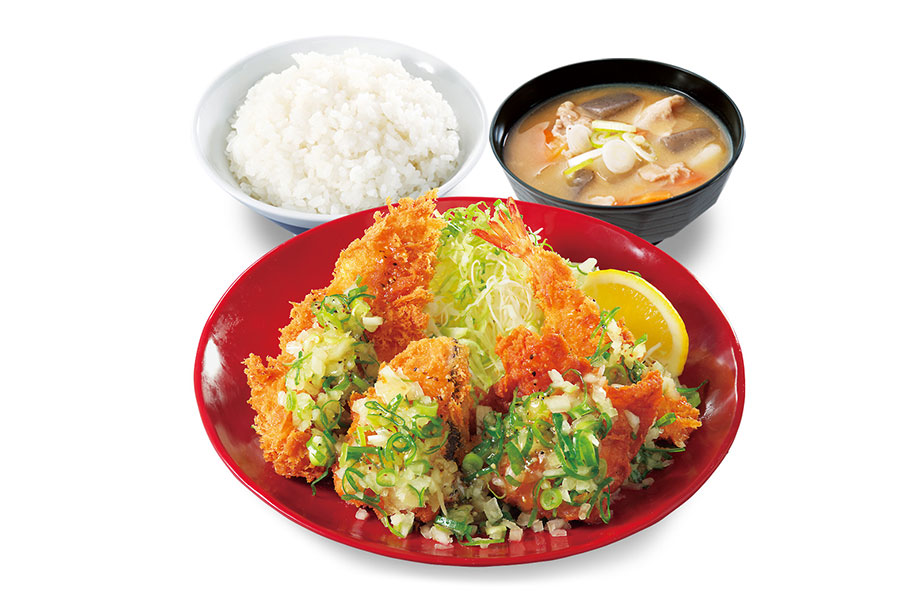かつや新メニュー「ねぎ塩カツ定食」(1056円)