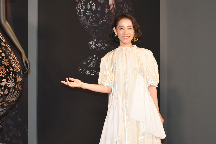 同展の今後について聞かれた篠原は、「ゆくゆくは全国、海外へと展開していくことを期待します」と語っていた(6月17日・大阪市内)