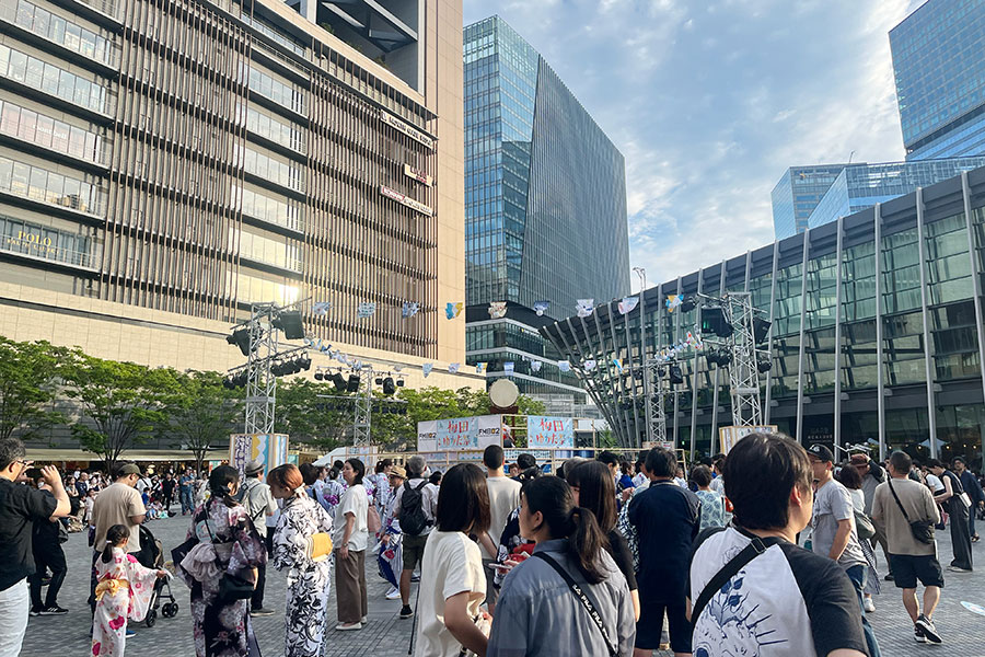 2024年の『梅田ゆかた祭の様子』(2024年7月20日・大阪市内)