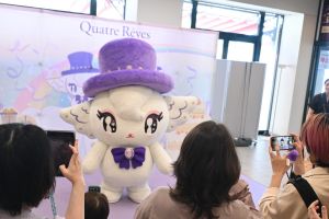 「トップスター並の人気」宝塚大劇場に「大きくて可愛い」キャラ降臨