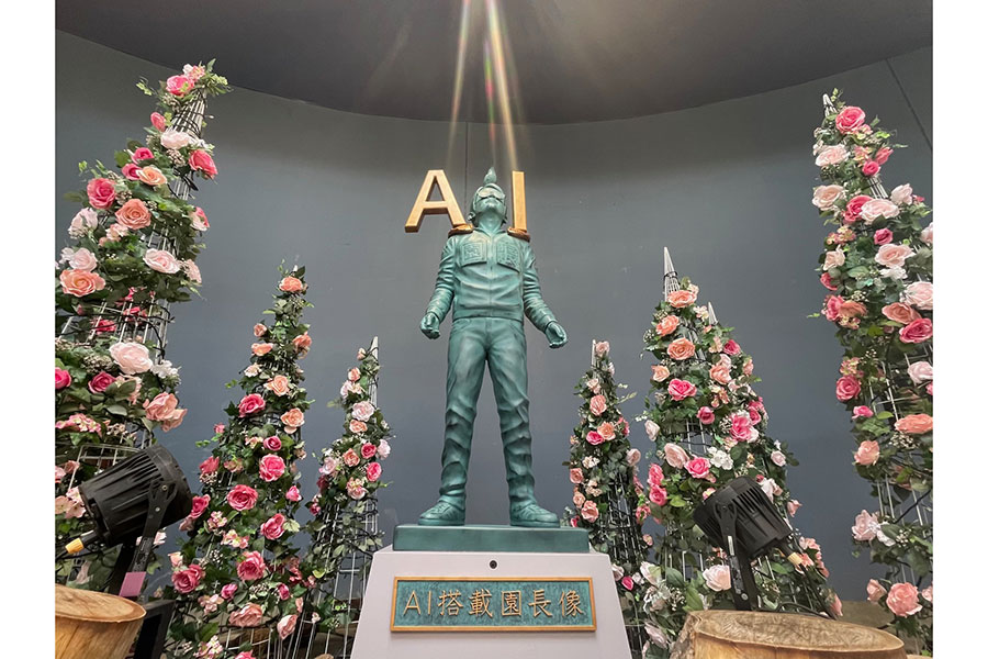 AI 搭載園長像。「園長とおしゃべりがしたい!」そんな全わんぱく国民の願いを叶えるべく誕生したのが、近未来の岡田園長をイメージ