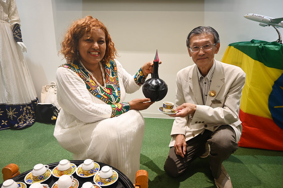 フレエヒウォット・ブルハネさんと栄先生