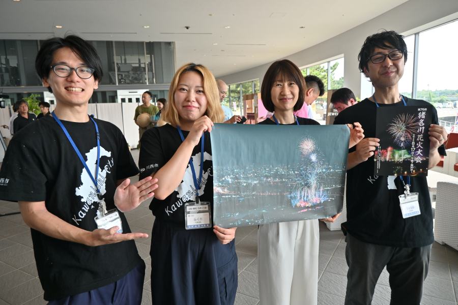決起会に出席した猪名川花火大会の運営メンバー(8月23日・大阪市内)