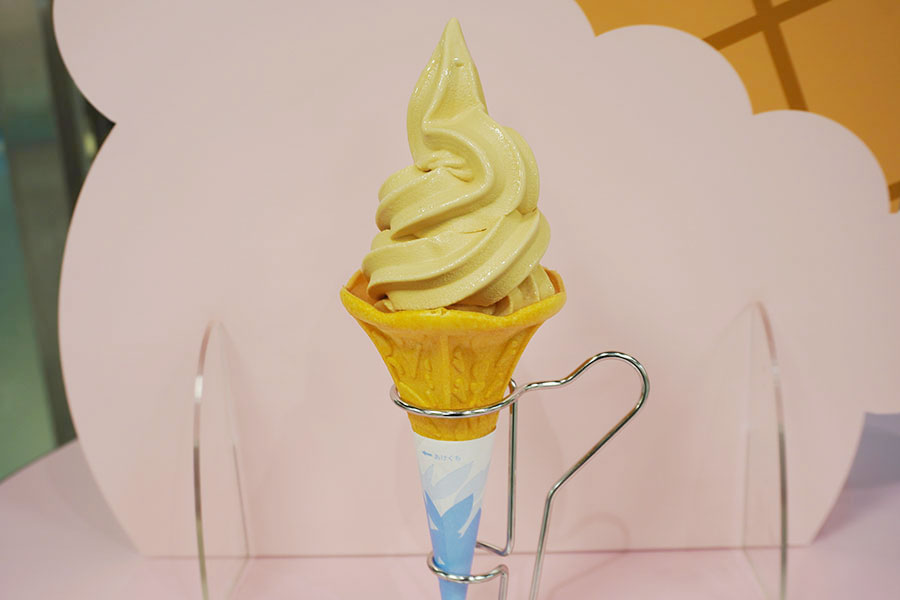 「サザコーヒー」の高級品種を贅沢にもソフトクリームにした「ゲイシャハンター」(1200円)