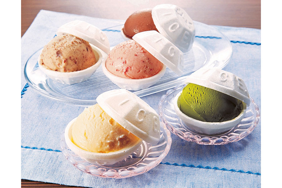 「ゼー六」のアイスもなか(1個各170円〜)。期間は8月20日~26日10時~20時まで。タワー館地下1階「デリシャスステージ」にて販売