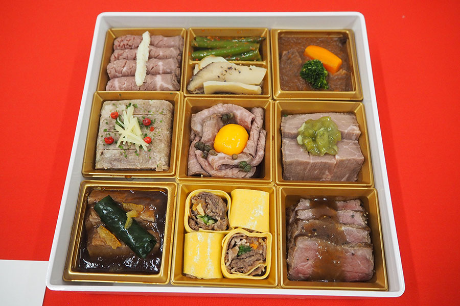 大阪・新町の肉割烹「no.29」による「肉おせち(一段)」(1万9980円)が初登場