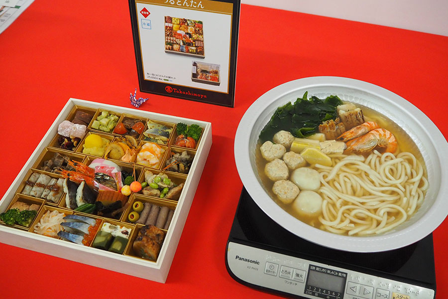 大阪・ミナミの人気店「つるとんたん」の「和一段とおうどんのお鍋セット」(2万5650円)