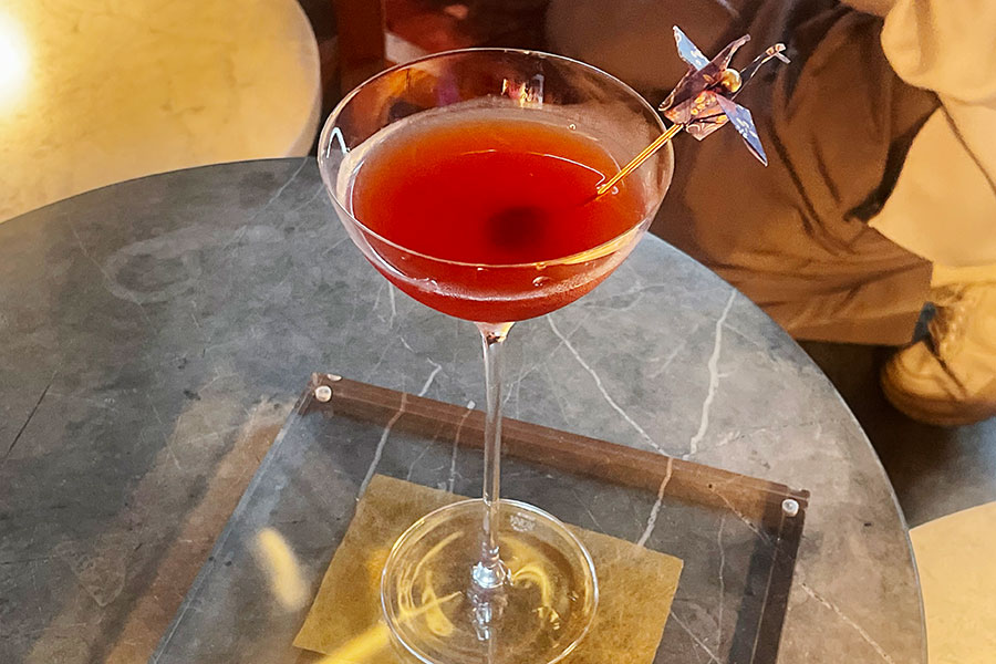 「W大阪」で飲める「ペーパー・ワード(SCENE)」