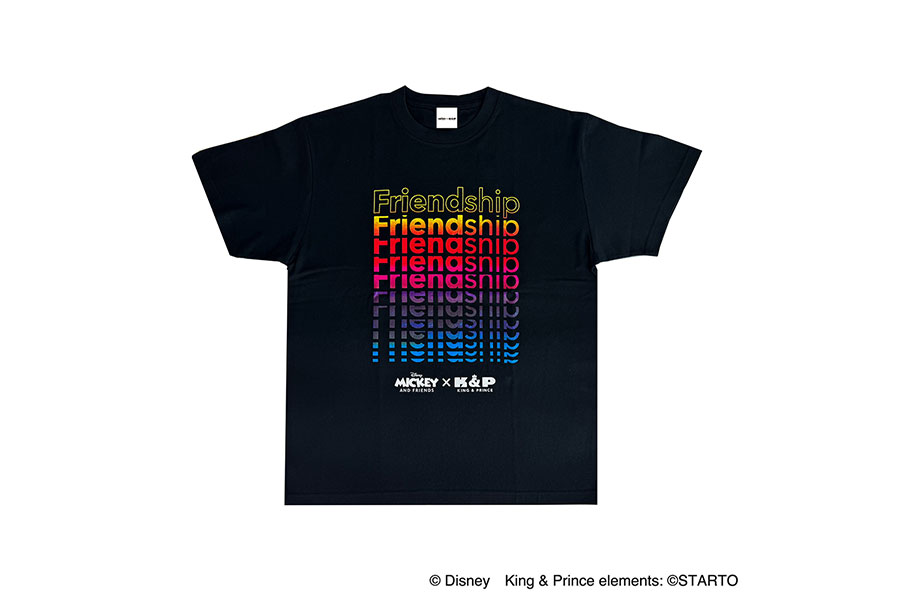 「Disney THE MARKET 2025 in ジェイアール京都伊勢丹」で購入できるTシャツ Friendshipレコードジャケット(5500円)。ひとり10点限定