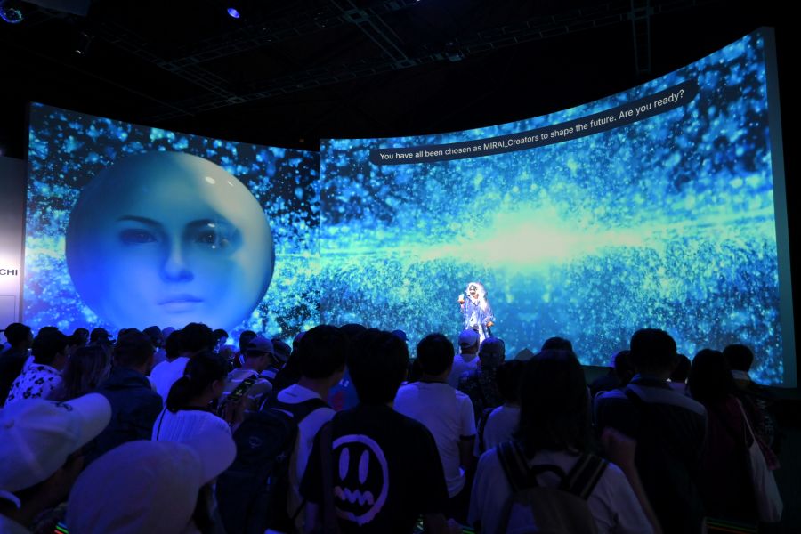 「未来の都市」でシミュレーション体験(撮影:8月25日/大阪・関西万博)