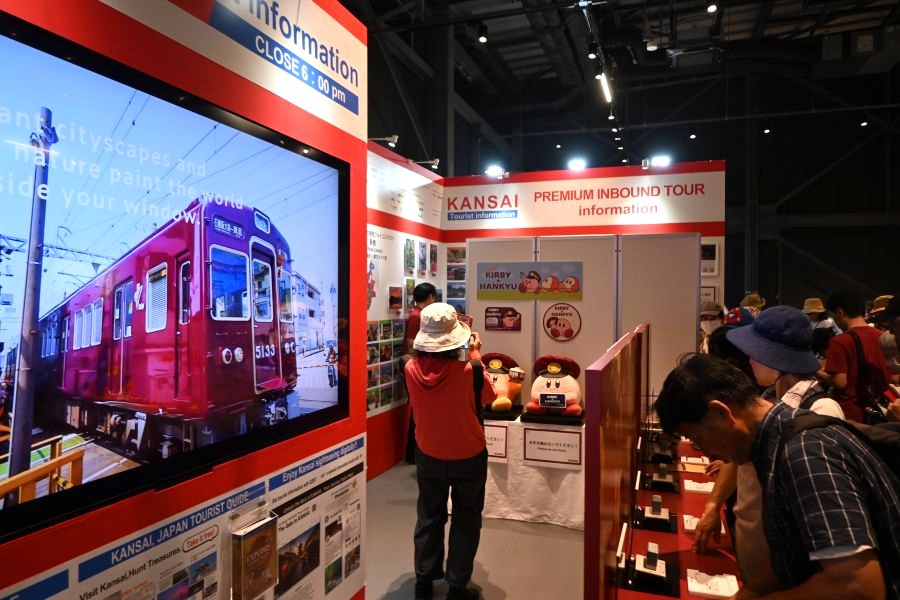阪急電鉄の重ね押スタンプのほか、星のカービィや沿線の情報も(9月18日/大阪・関西万博)