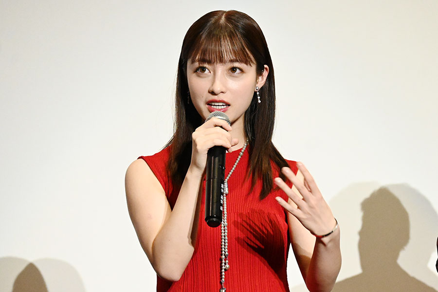 『カラダ探し THE LAST NIGHT』の映画舞台挨拶に登壇した橋本環奈(9月12日・大阪市内)