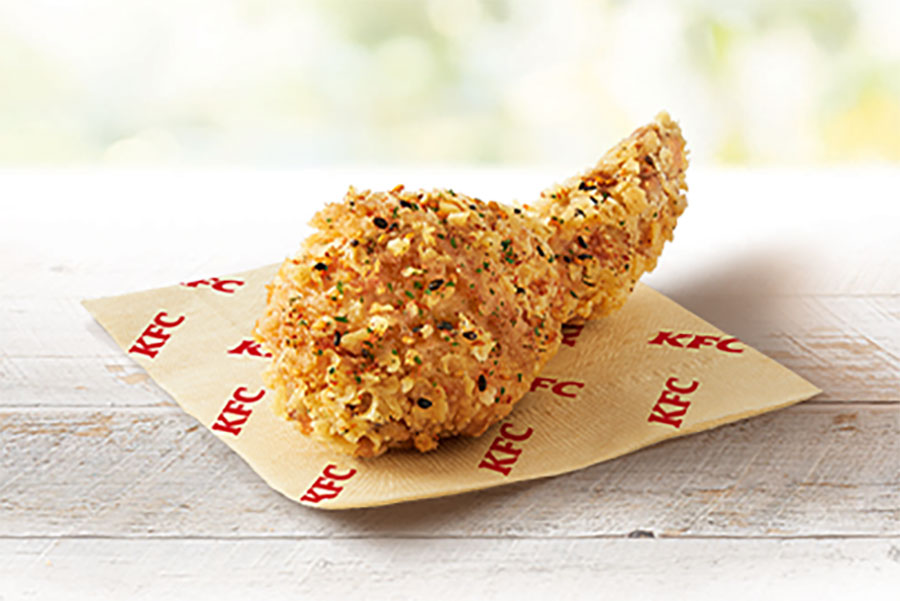 ケンタッキーの秋限定メニュー「にんにく醤油チキン」(330円)