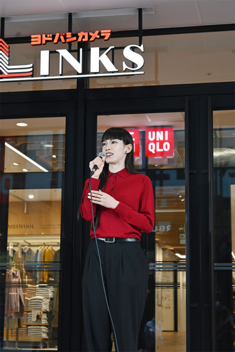 UNIQLO UMEDA 店長木村愛氏(10月23日 Lmaga.jp撮影)