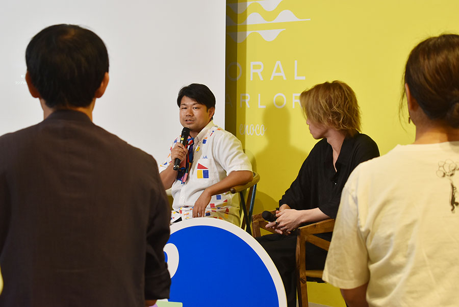 左から、トークイベントに登壇した建築家の米澤隆さん、國清尚之さん。来場者の質問に答える時間も