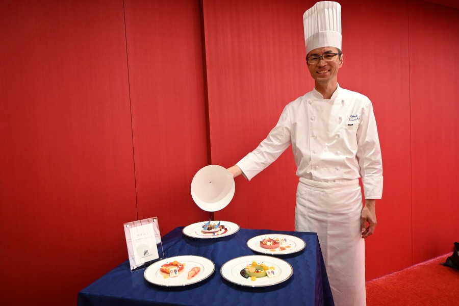 個人的にも訪れるほど万博が好きになったという「リーガロイヤルホテルグループ」大阪・関西万博事業推進室・料理長の渡部玲さん(10月15日・大阪市内)