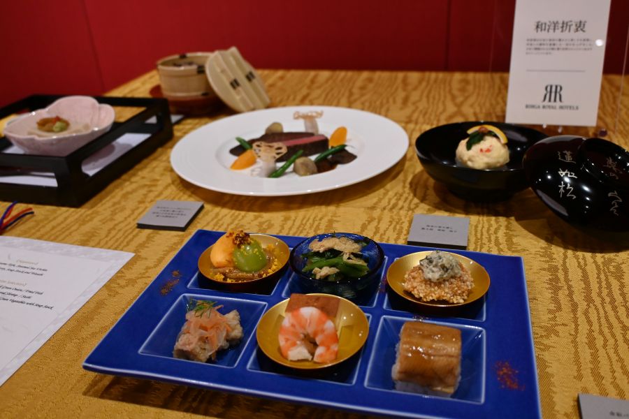 1番人気だった「和洋折衷コース」胡麻豆腐から始まり、海老の寄せ蒸し、黒毛和牛フィレ肉のポワレなど、能登と日本各地の野菜も使用(10月15日/大阪・関西万博/Lmaga.jp撮影)