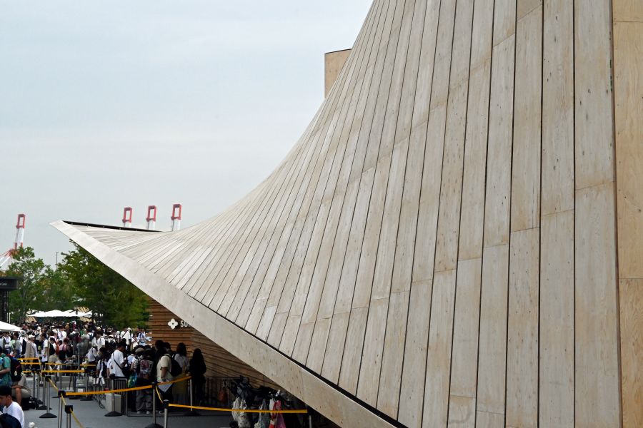 「住友館」の傾斜は山をイメージ(9月26日/大阪・関西万博)